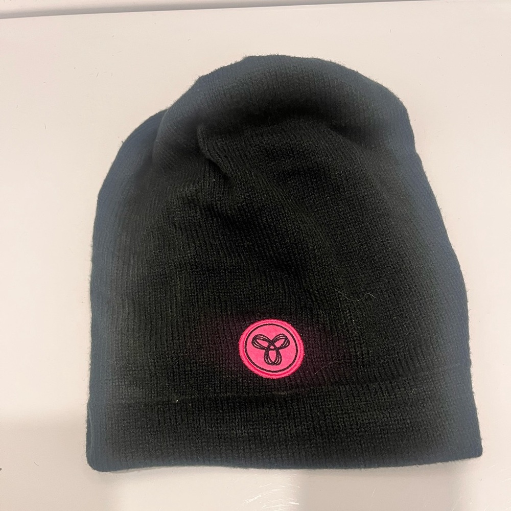 TNA beanie